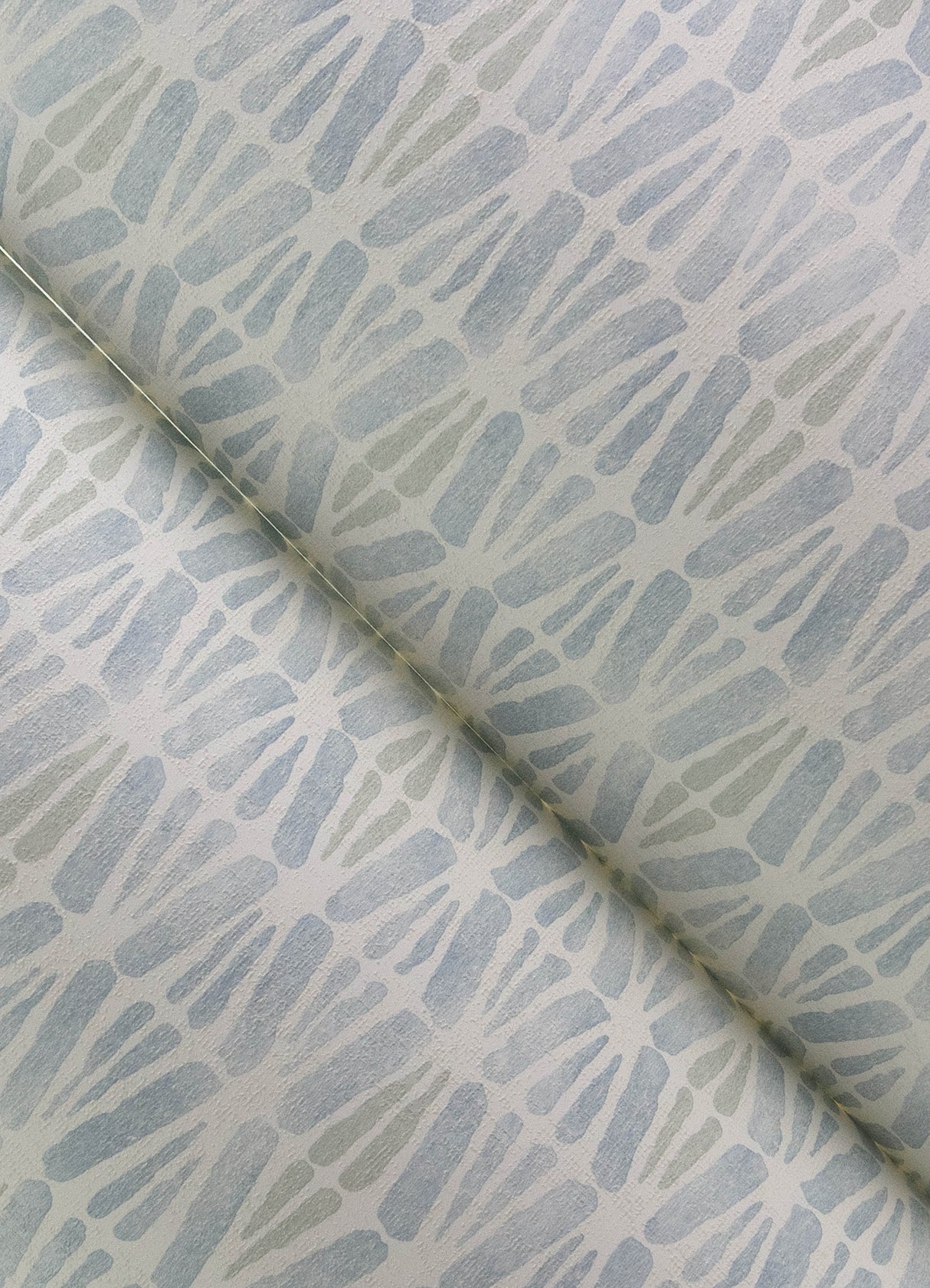 Nabi Light Blue by Chesapeake Geometric Wallpaper – Brewster Home Fashions 4148-27467