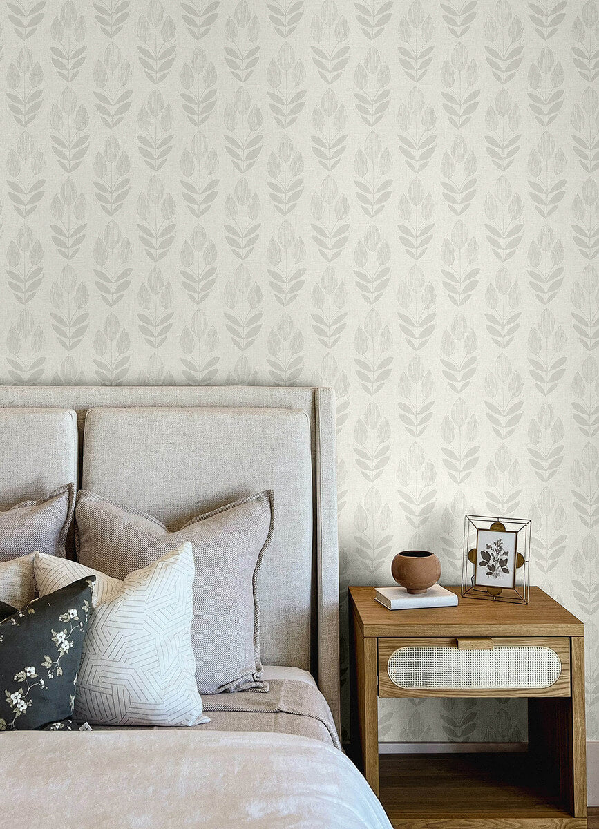 Garland Light Grey by Chesapeake Block Tulip Wallpaper – Brewster Home Fashions 4148-27476