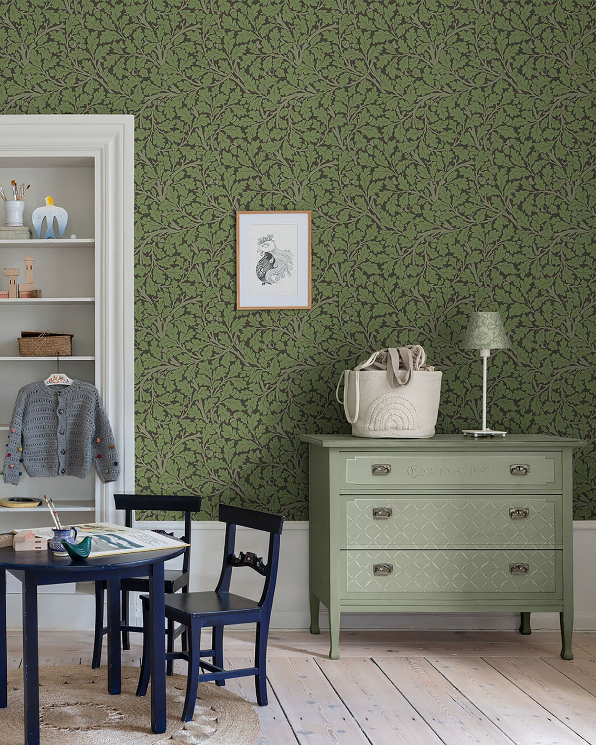 Oak Tree Black Leaf Wallpaper with Botanical Leaf Pattern - A-Street Prints 4153-82030