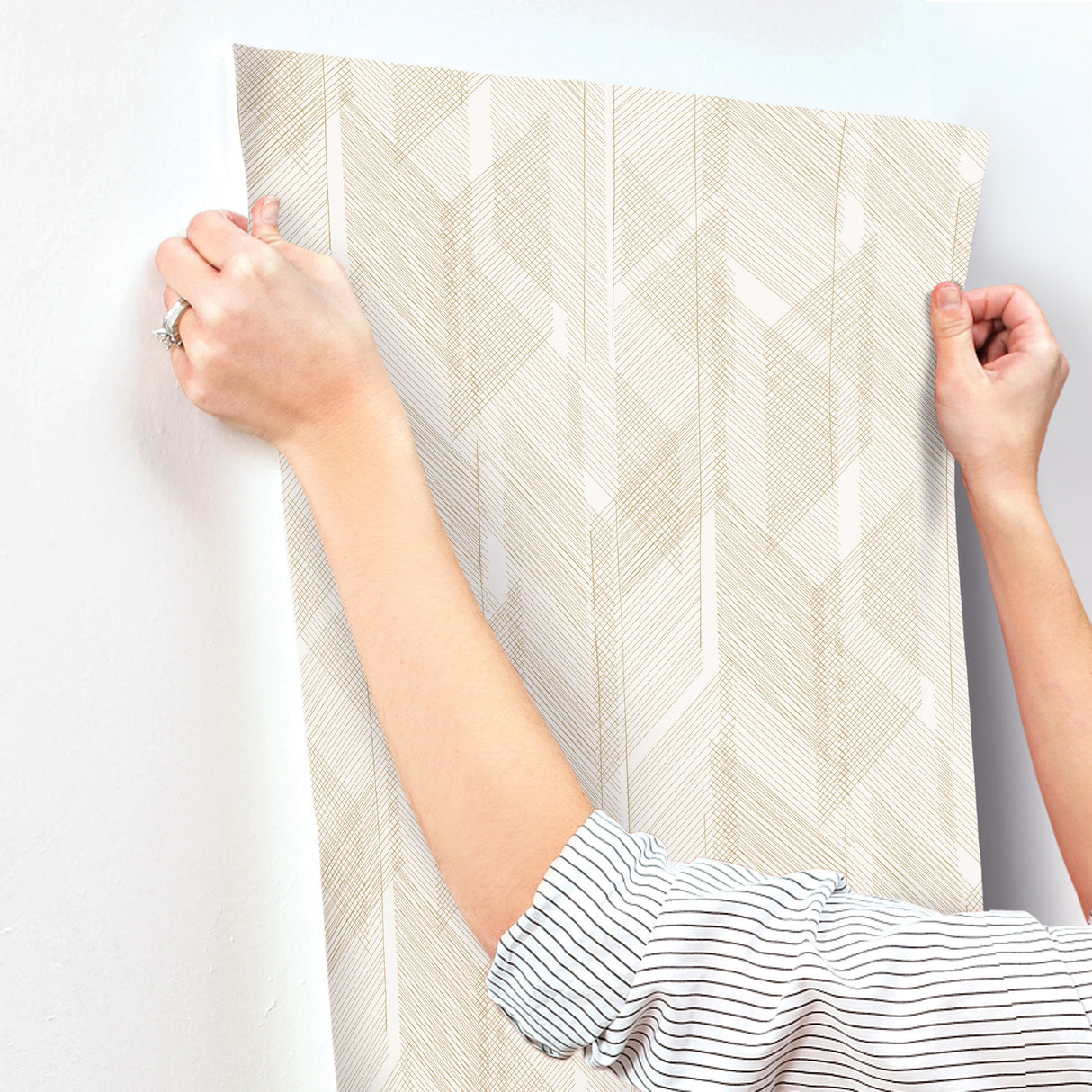 Bryant Gold Crosshatch by Scott Living Non Woven Wallpaper – A-Street Prints 4155-27339
