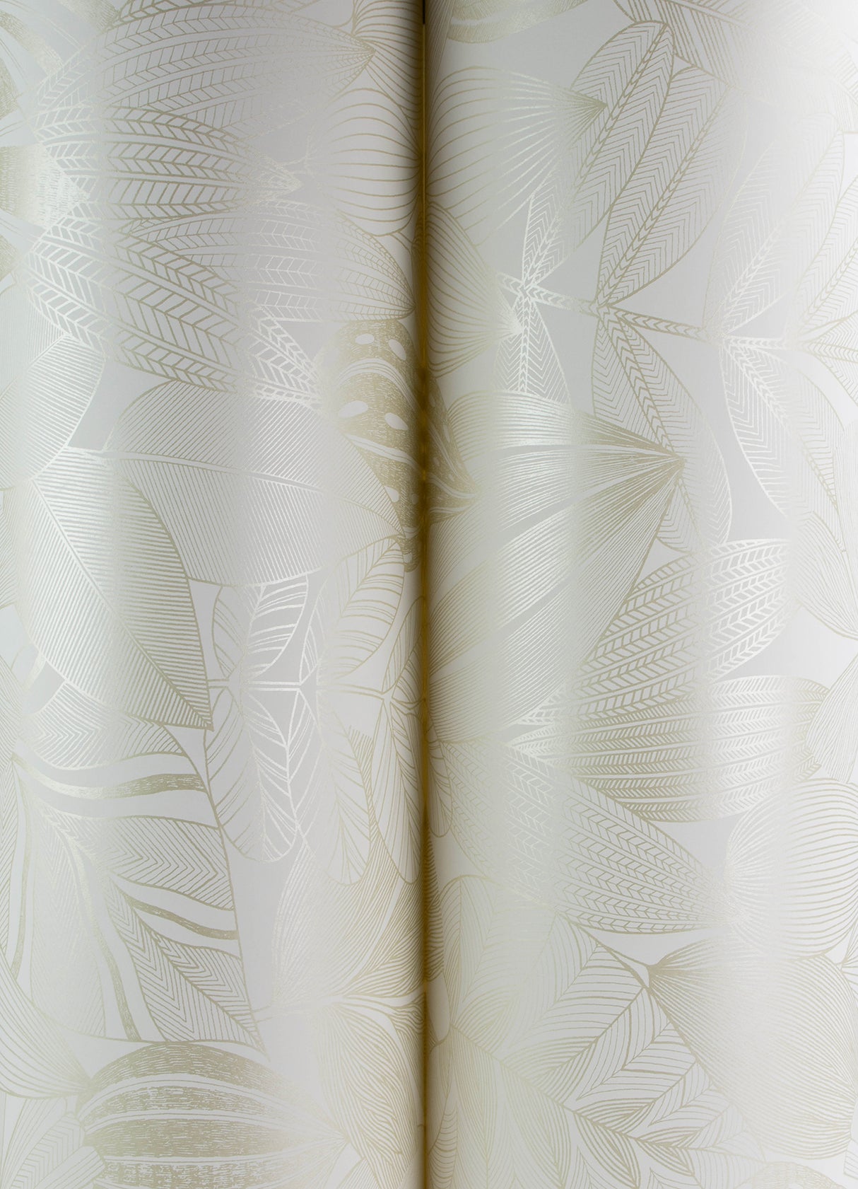 Mathias Pearl by Scott Living Botanical Wallpaper- A-Street Prints 4155-72810