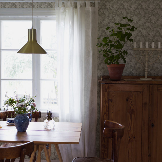 Aratorp Stone by Boråstapeter Vintage Floral Wallpaper – Schumacher 4163