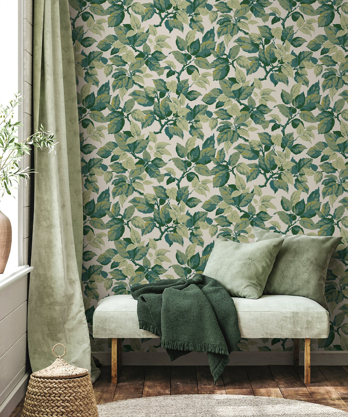 Canopy Green Leaf Wallpaper with Traditional Botanical Leaves Motif - Advantage 4164-M1804