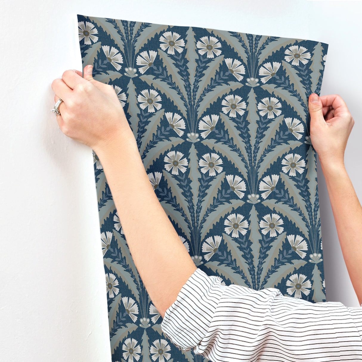 Tap Root Dark Blue by Chesapeake Floral Damask Wallpaper – Brewster Home Fashions 4169-27600
