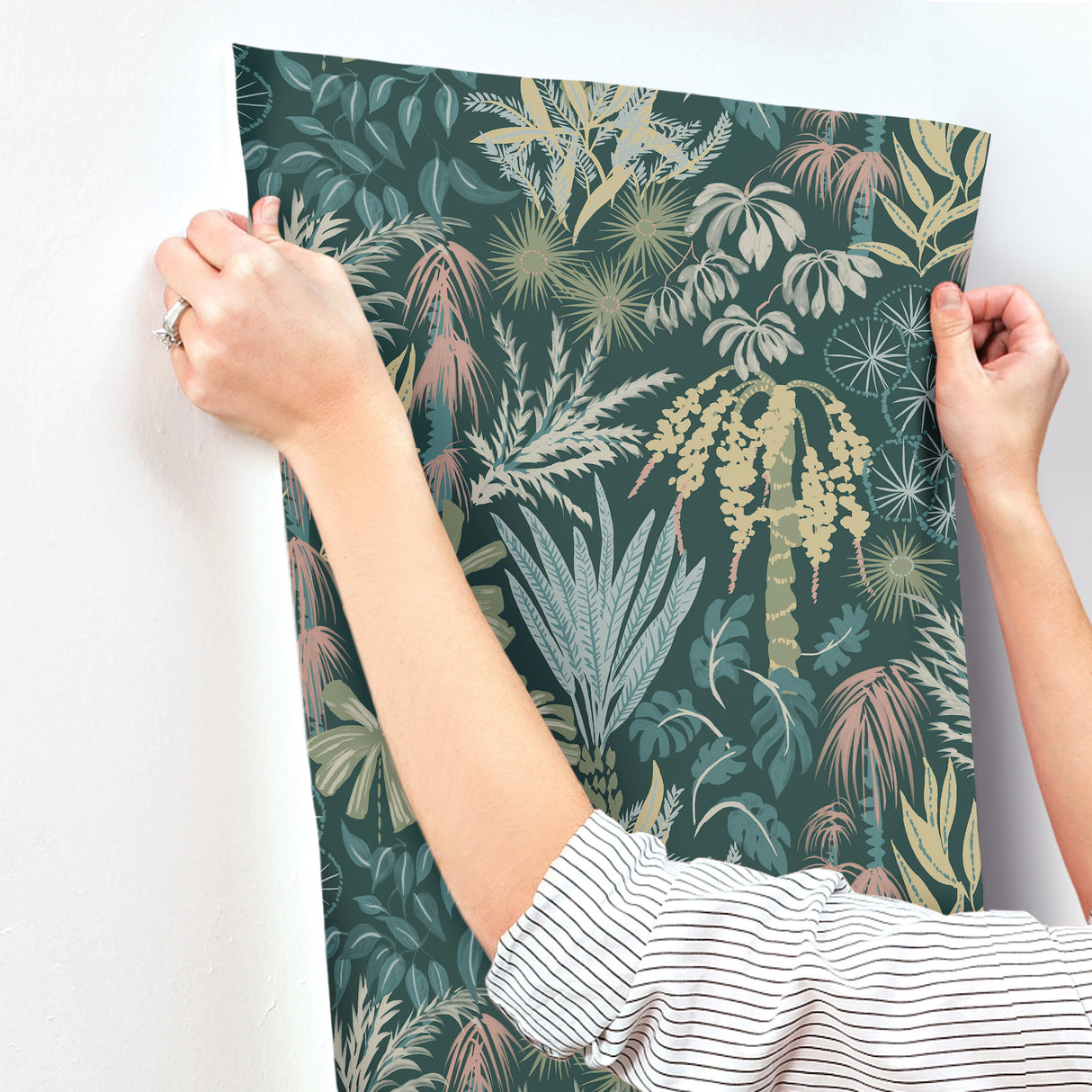 Everglades Dark Green by A-Street Prints Botanical Wallpaper – A-Street Prints 4172-27480