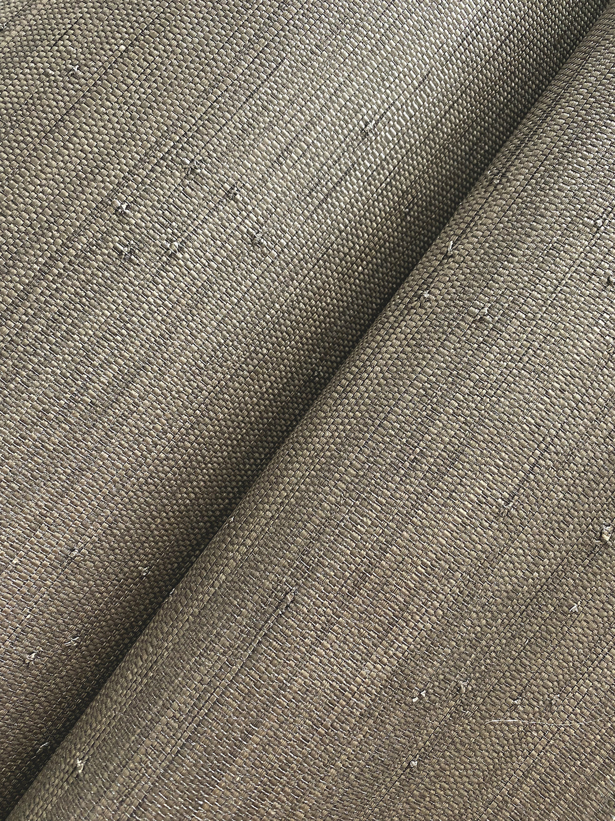 Mycroft Sterling by Chris Loves Julia Grasscloth Wallpaper – A-Street Prints 4173-82101