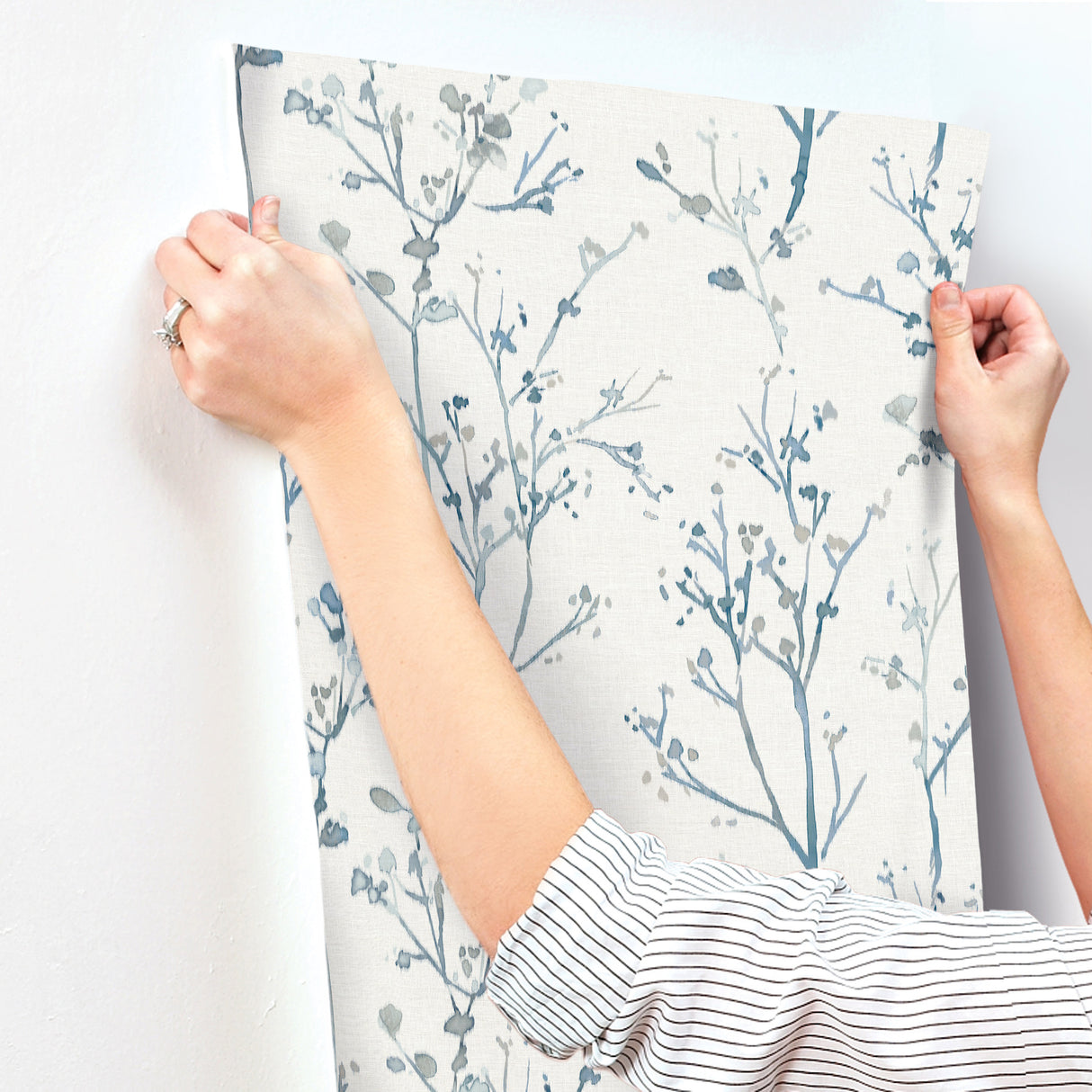 Silverling Blue by A-Street Prints Budding Branches Wallpaper – A-Street Prints 4177-27721