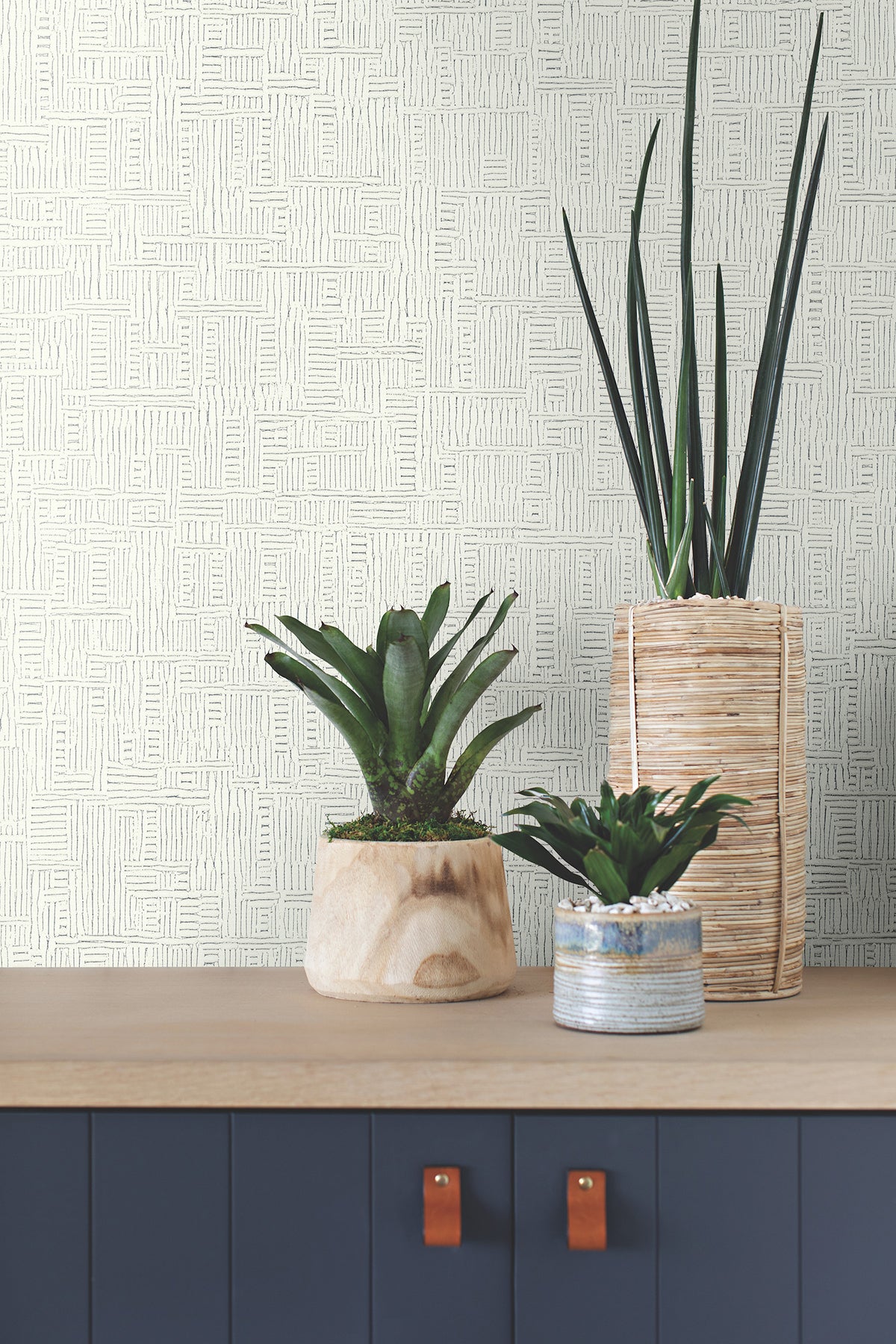 Chiseled White by Warner Abstract Wallpaper – Brewster Home Fashions 4178-4400