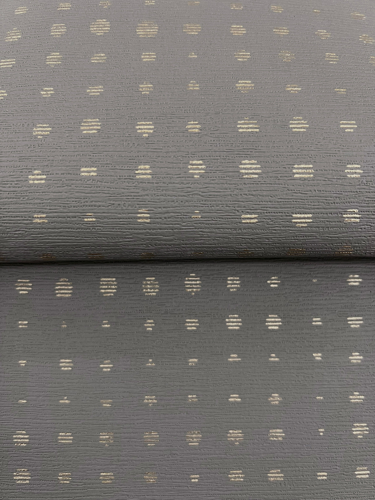 Brielle Pewter by Warner Polka Dot Wallpaper – Brewster Home Fashions 4181-4707