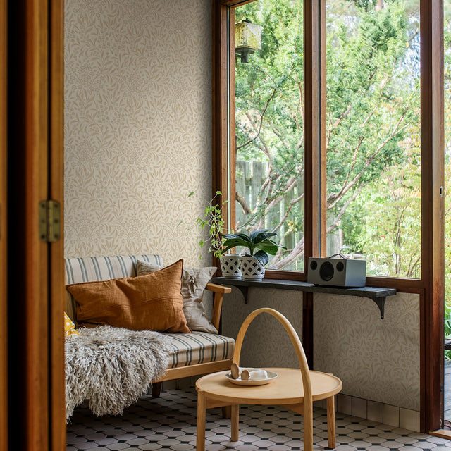 KRYDDHYLLAN Ivory Botanical Wallpaper by Boråstapeter – Schumacher 4185