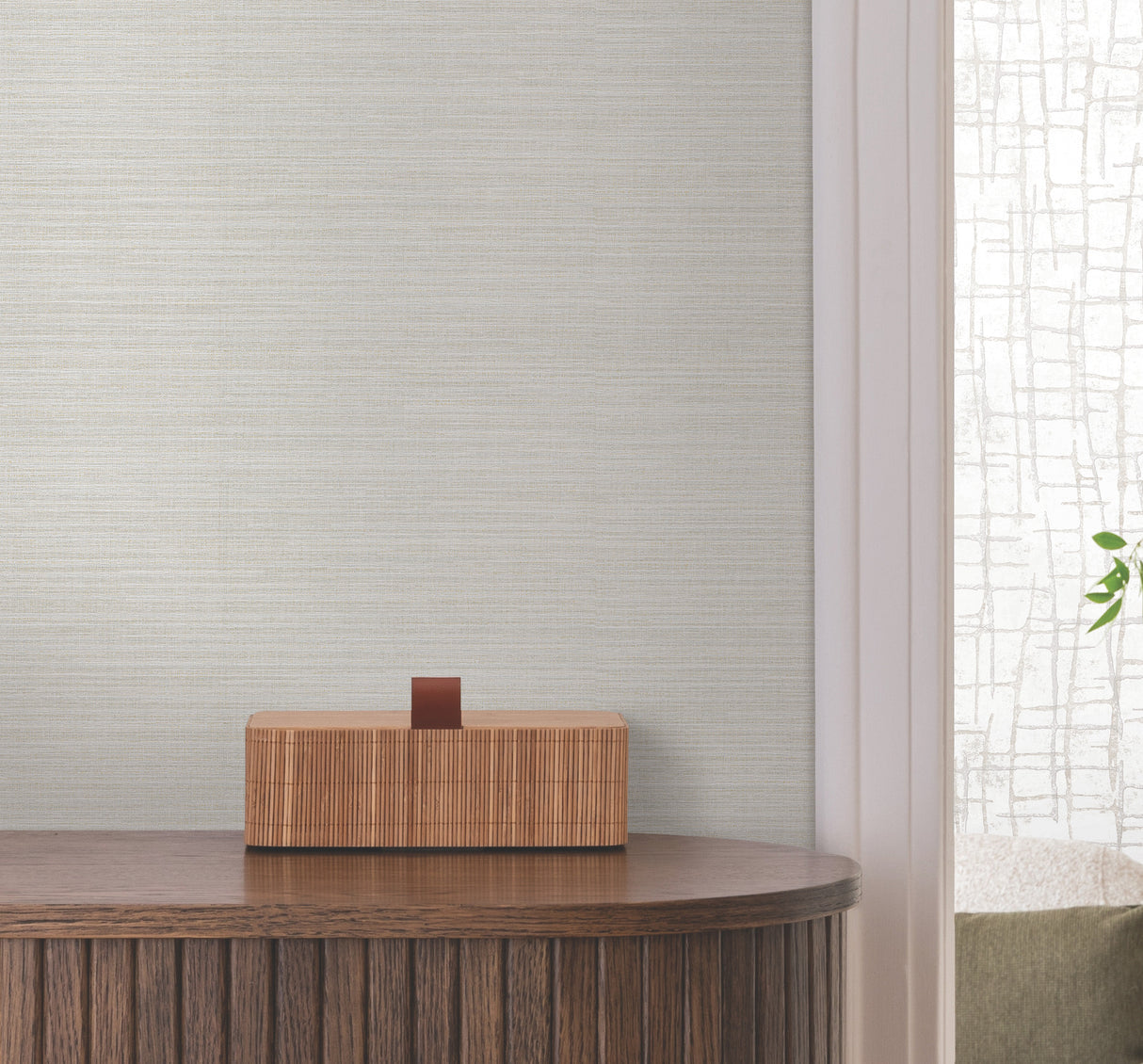 Rhett Neutral by Warner Striated Wallpaper – Brewster Home Fashions 4207-5426