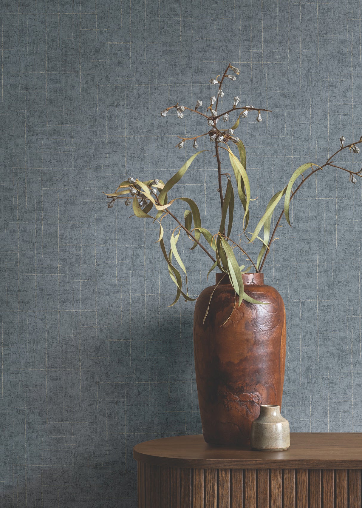 Saratoga Blue Faux Linen Textured Non Woven Unpasted Residential Wallpaper by Ronald Redding from the Private Reserve Collection - 4211-83548