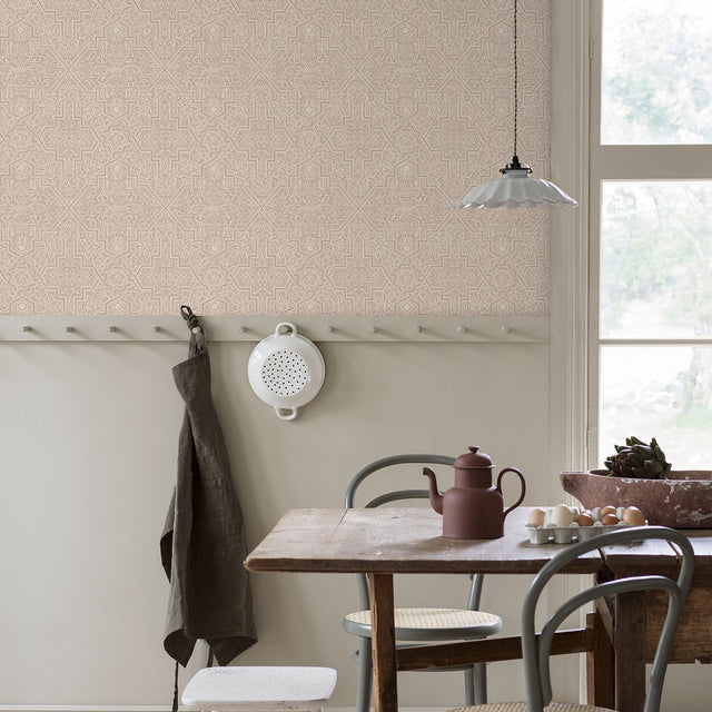 Rosenvinge Natural by Boråstapeter Elegant Geometric Floral Wallpaper – Schumacher 4503