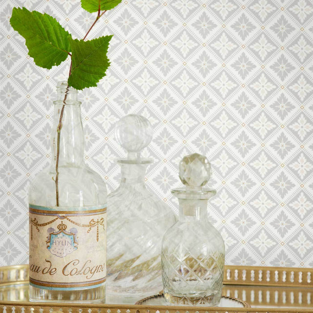 Loka Grey and Gold Geometric Wallpaper by Boråstapeter – Schumacher 4528