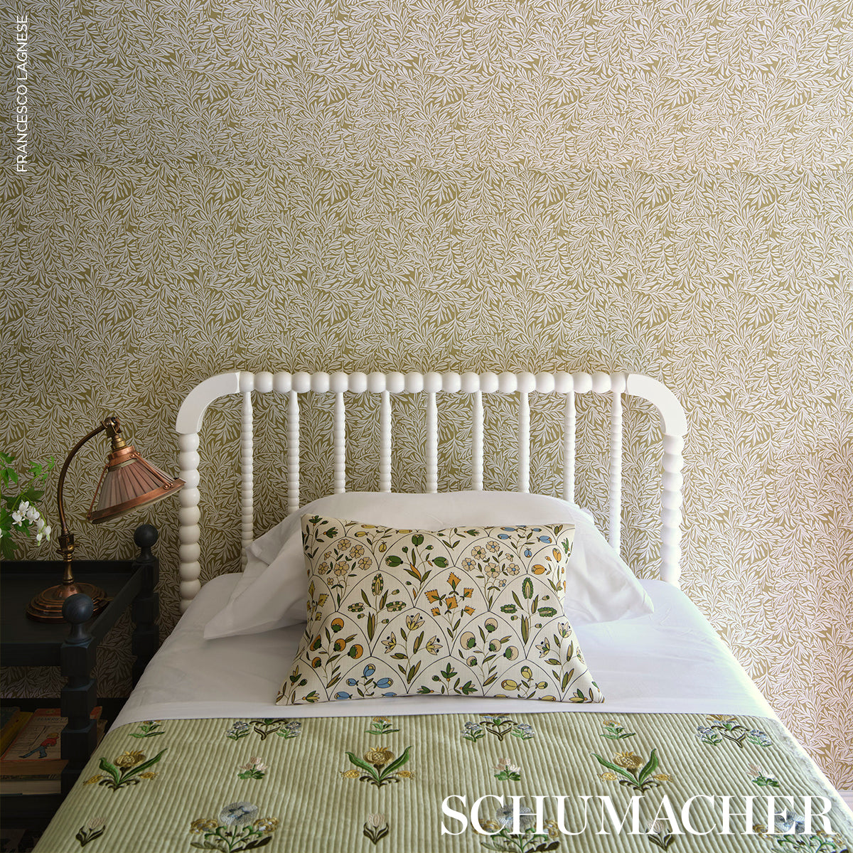 Willow Leaf Moss by Schumacher Botanical Wallpaper – Schumacher 5004137