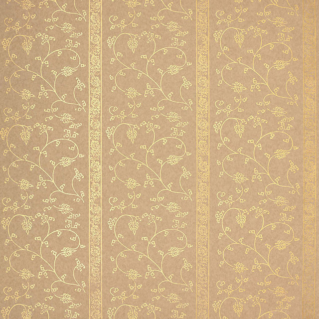 KHANPUR VINE wallpaper in Gilt by Schumacher, Jaipur Collection. Elegant gold vine pattern on a neutral background.