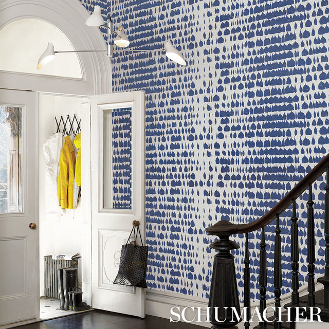 Queen of Spain Navy by Schumacher Painterly Mid-Century Modern Wallpaper – Schumacher 5005885