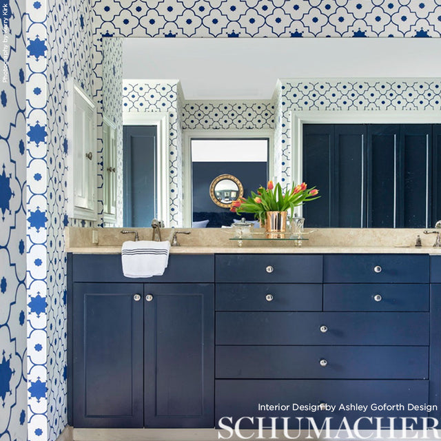 Taj Trellis Jaipur Blue by Schumacher Martyn Lawrence Bullard Geometric Wallpaper – Schumacher 5006620