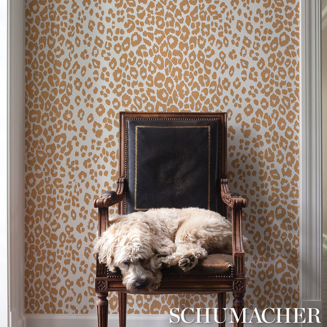 Iconic Leopard Camel by Schumacher Animal Print Wallpaper – Schumacher 5007017