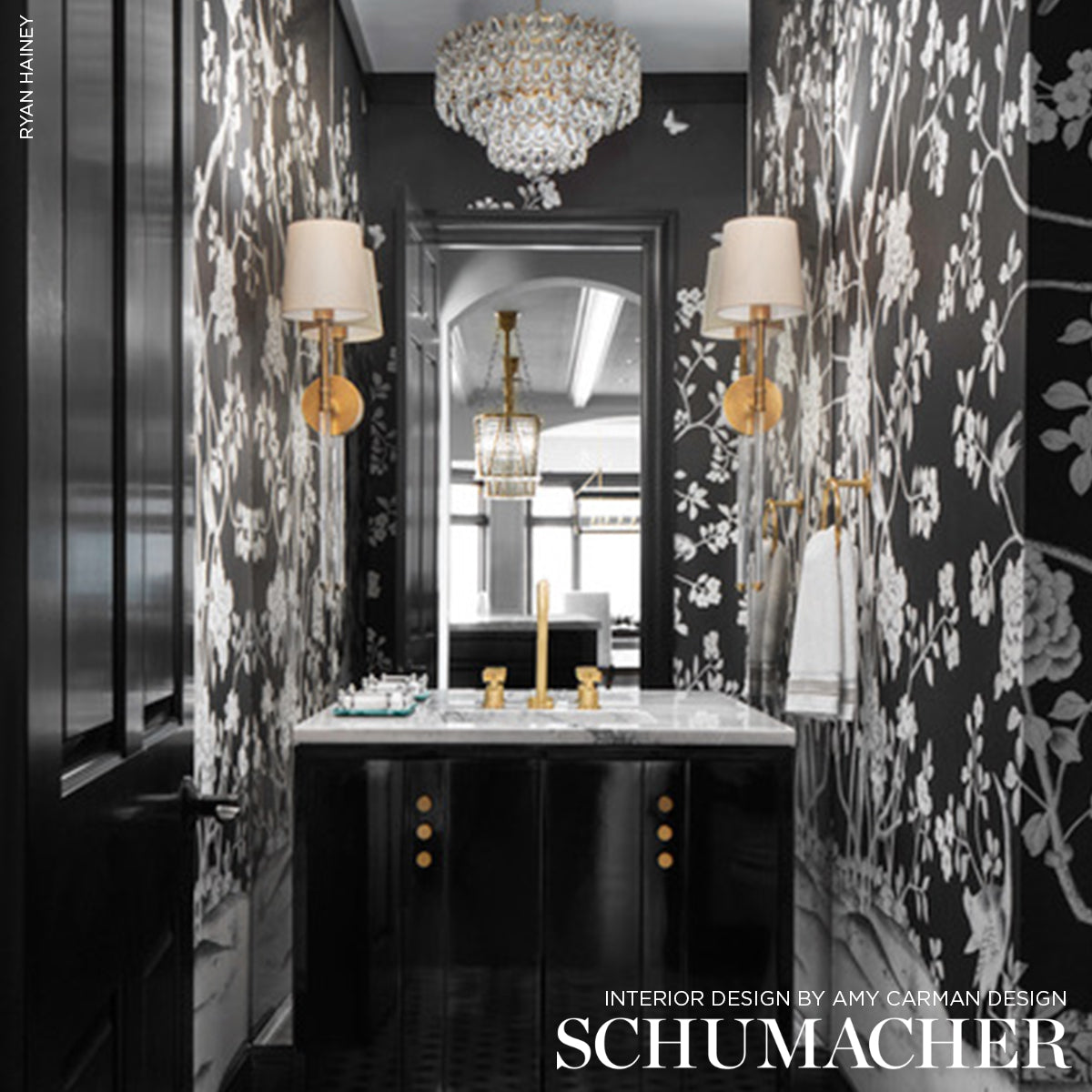 Chinois Palais Panel Noir by Mary McDonald Schumacher – 5007127
