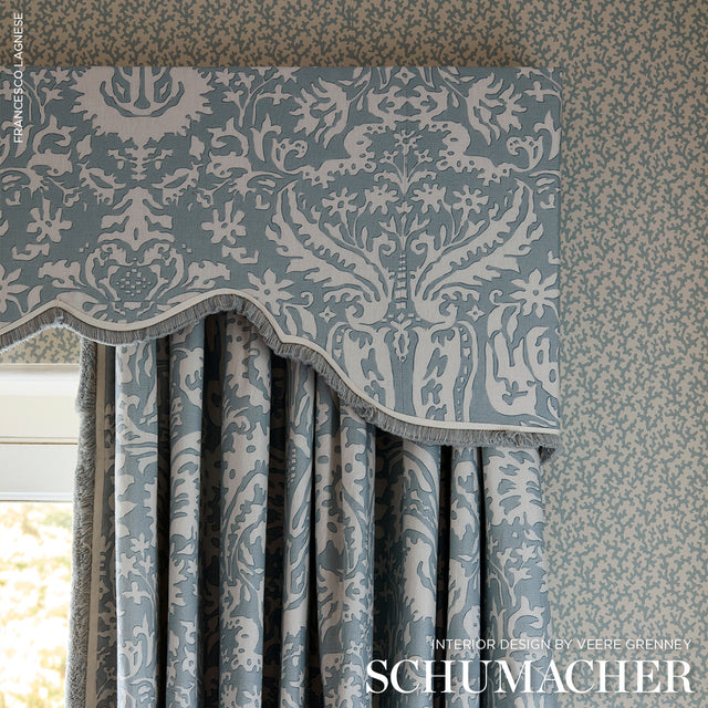 FOLLY Orpington Blue by Schumacher Veere Grenney Collection Coral Pattern Wallpaper – Schumacher 5008004