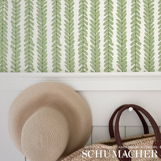 Woodperry Green by Veere Grenney Botanical Stripe Wallpaper – Schumacher 5008791