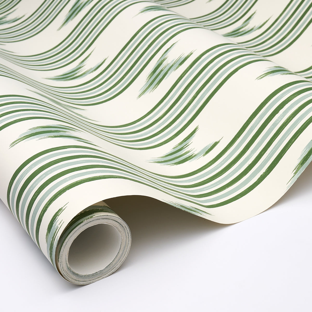 Santa Barbara Ikat Leaf Green by Schumacher Mark D. Sikes Designer Wallpaper – Schumacher 5009224