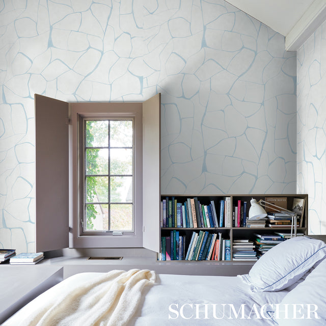 Filigree Sky by Porter Teleo Abstract Modern Wallpaper – Schumacher 5009703