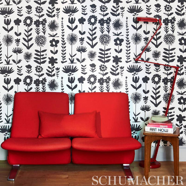 Wild Things Black by Vera Neumann Bold Botanical Wallpaper – Schumacher 5009810