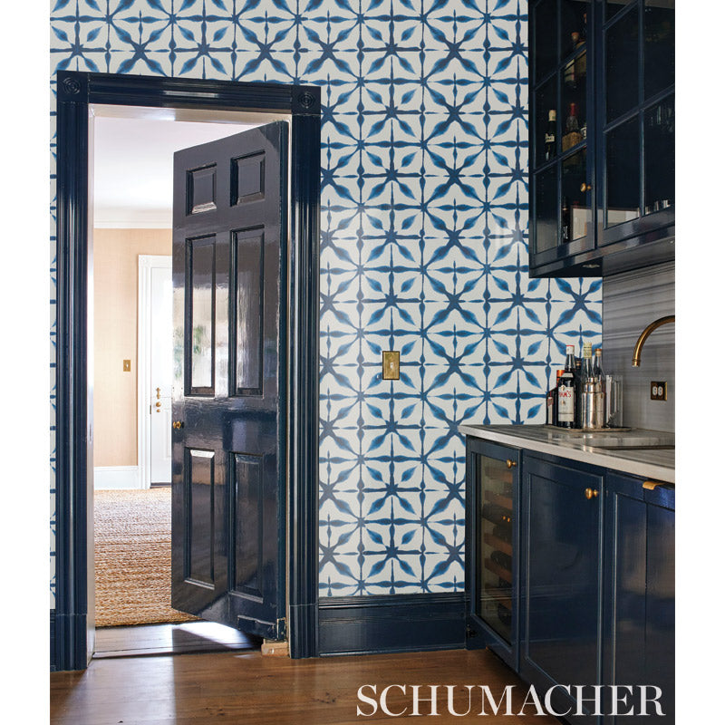 Andromeda Smoke by Schumacher Shibori-Inspired Wide-Width Wallpaper – Schumacher 5010571