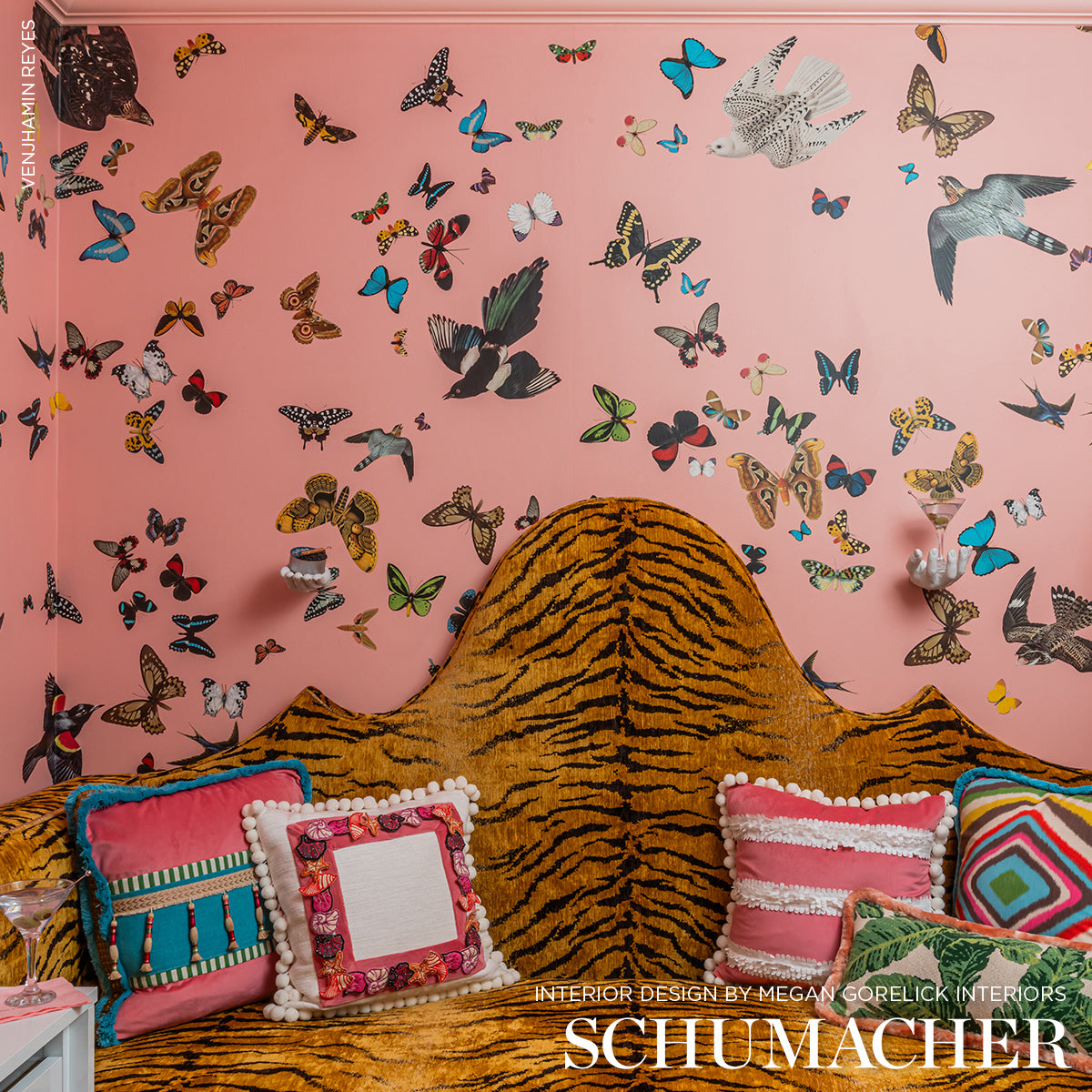 Queen's Flight Panel Set Pink by Peg Norriss Birds & Butterflies Wallpaper – Schumacher 5010864