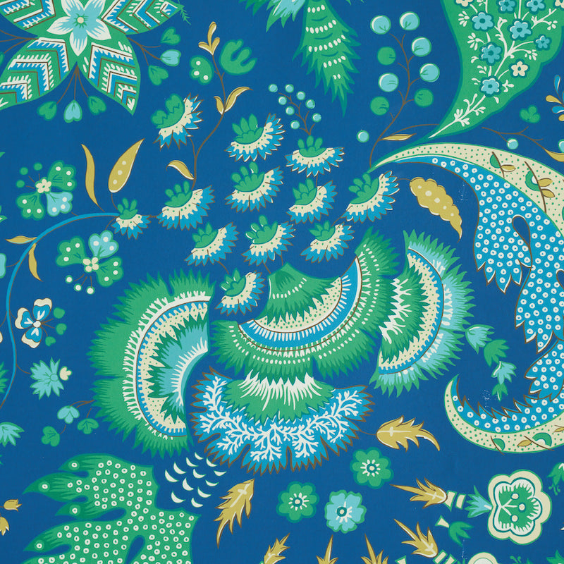 Majorelle Wide-Width Blue Floral Wallpaper by Schumacher – 5011350