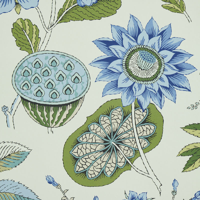 Roca Redonda Blue & Ivory by Schumacher Perennial Favorites Digital Print Wallpaper – Schumacher 5011620