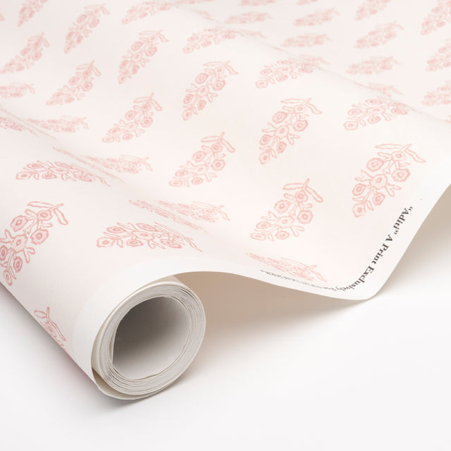 Aditi Blush by Schumacher Petite Stylized Floral Wallpaper – Jacaranda Collection 5011935