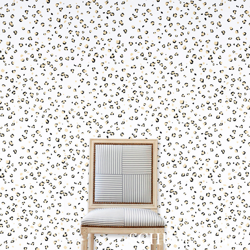Wild at Heart Safari Ivory Animal Print Wallpaper by Cristina Buckley – Schumacher 5012550