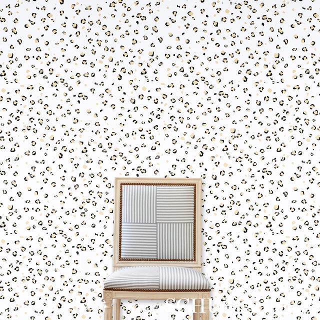 Wild at Heart Safari Ivory Animal Print Wallpaper by Cristina Buckley – Schumacher 5012550