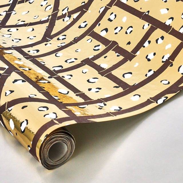 Fancy Beast Metallic Glam Gold by Cristina Buckley Hollywood Regency Leopard Trellis Wallpaper – Schumacher 5012770