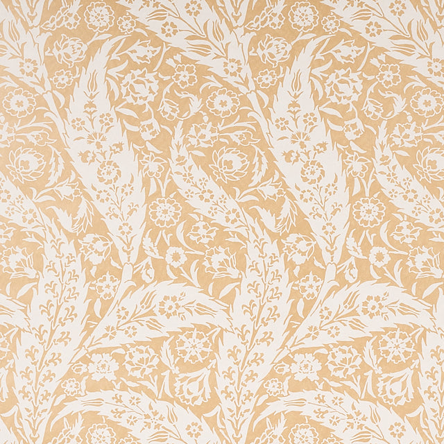 Saz Paisley wallpaper in ochre by Schumacher, large-scale two-tone paisley pattern, styled in a living room setting.