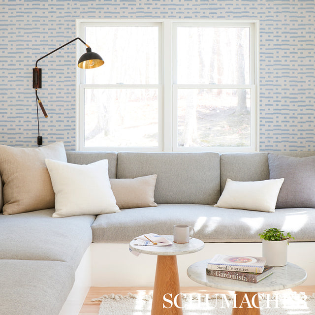Abstract Ikat Sky by Schumacher Modern Broken-Stripe Wallpaper – Schumacher 5013090