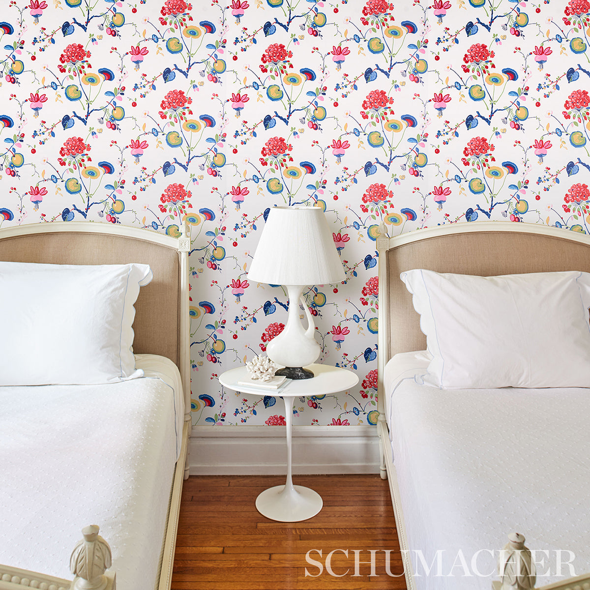 Vasily Multi by Schumacher Abstract Floral Wallpaper – Schumacher 5013211