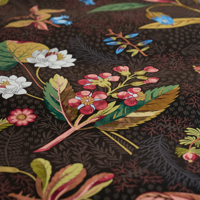 Blackwell Noir Botanical Wallpaper by Schumacher – 5013222