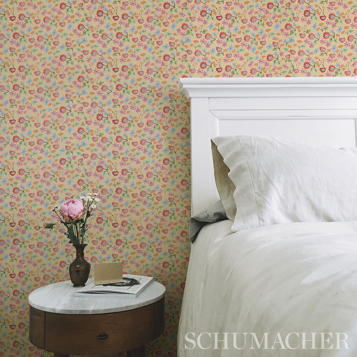 Calico Giverny by Happy Menocal Multicolor Microfloral Wallpaper – Schumacher 5013501