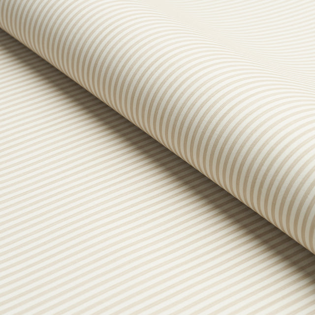 Edwin Stripe Narrow Straw by Schumacher Classic Stripe Wallpaper – Schumacher 5013601
