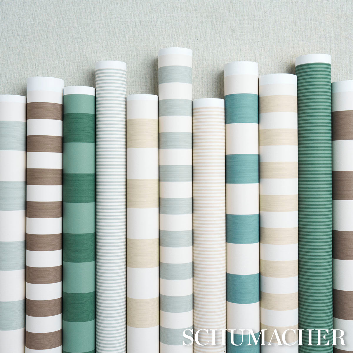 Edwin Stripe Narrow Straw by Schumacher Classic Stripe Wallpaper – Schumacher 5013601