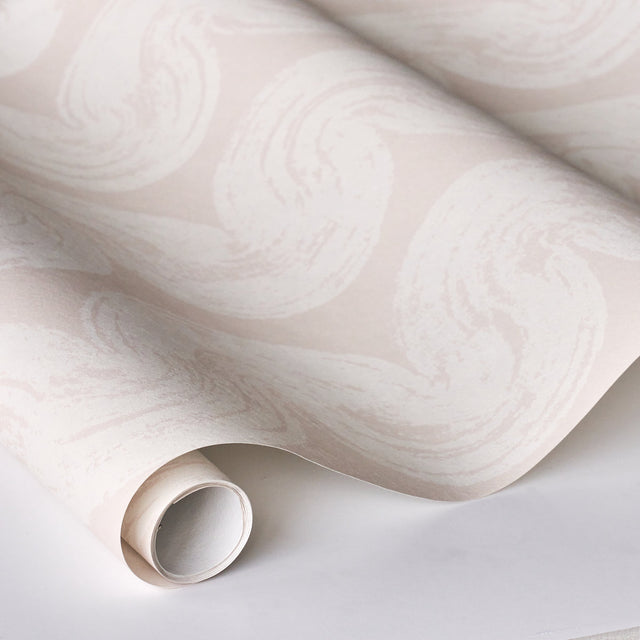 1975 Light Beige Curvilinear Stripe Wallpaper by Backdrop – Schumacher 5013672SAM