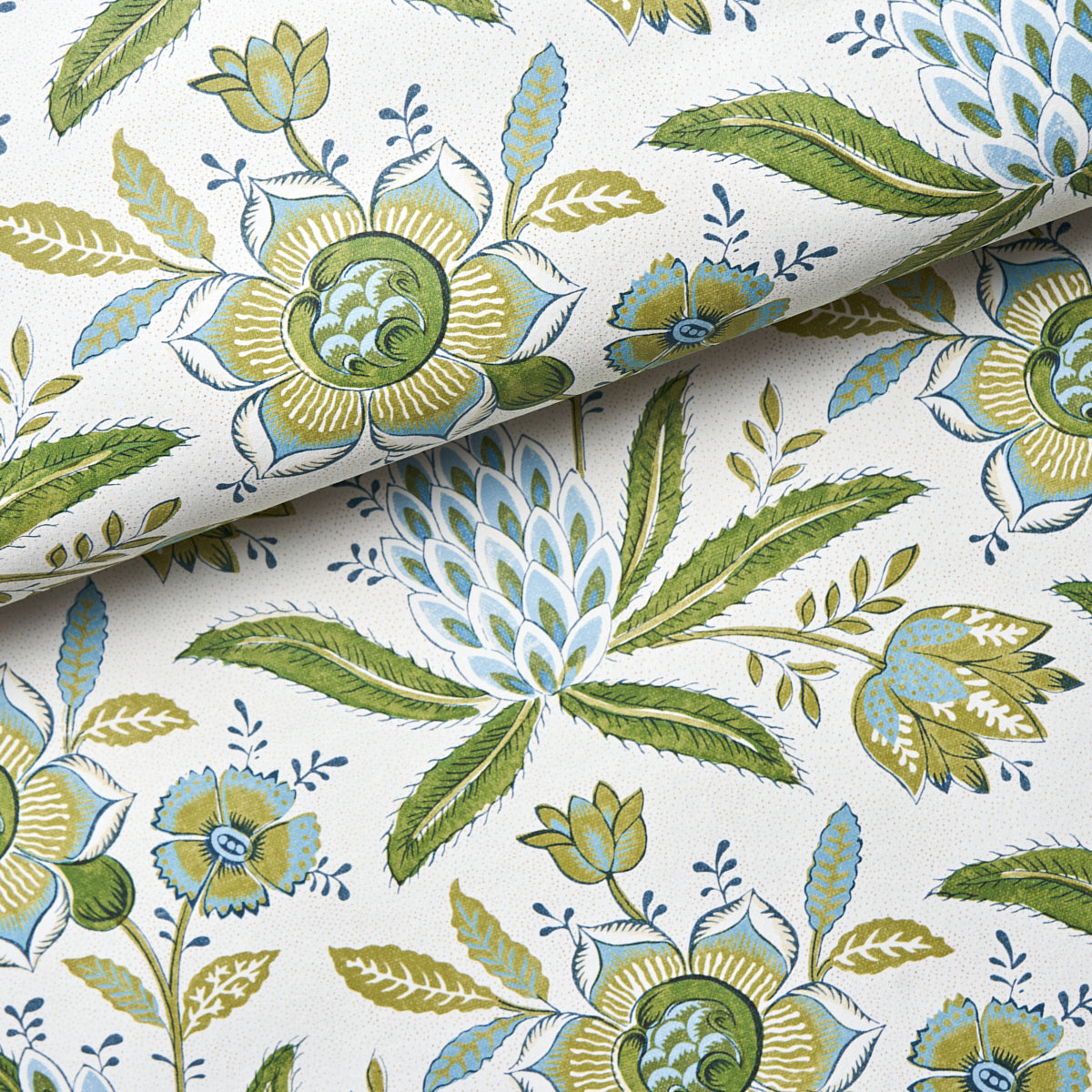 Lafayette Botanical Moss by Schumacher Williamsburg Collection Scenic Floral Wallpaper – Schumacher 5013751