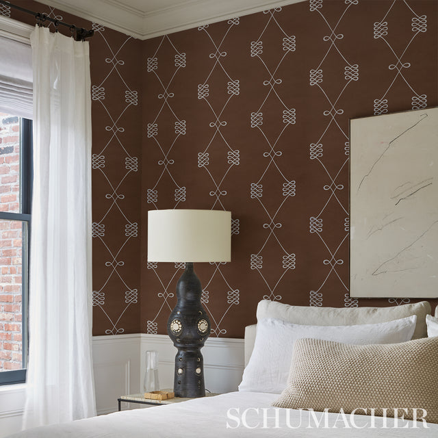Nicolette Silver on Brown Trellis Wallpaper – Schumacher 5013832