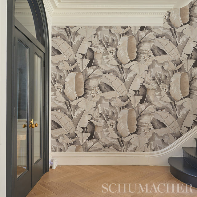 Botanico Metallic Platinum by Schumacher Glamorous Tropical Palm Frond Wallpaper – Full Bloom Collection 5013860