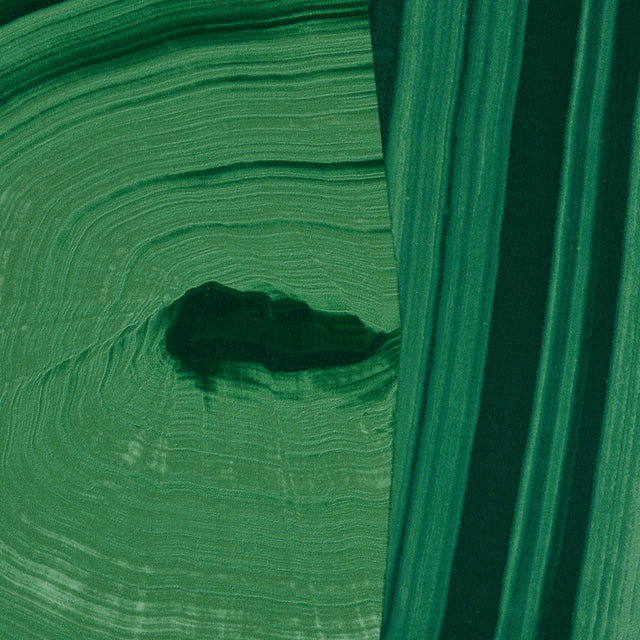 Agate Slice Malachite Green by Miles Redd Abstract Stone Wallpaper – Schumacher 5013891