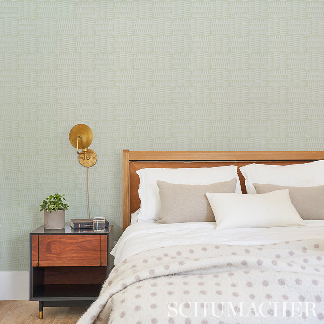Charlie Green by Schumacher Small-Scale Pennant Stripe Wallpaper – Schumacher 5013932